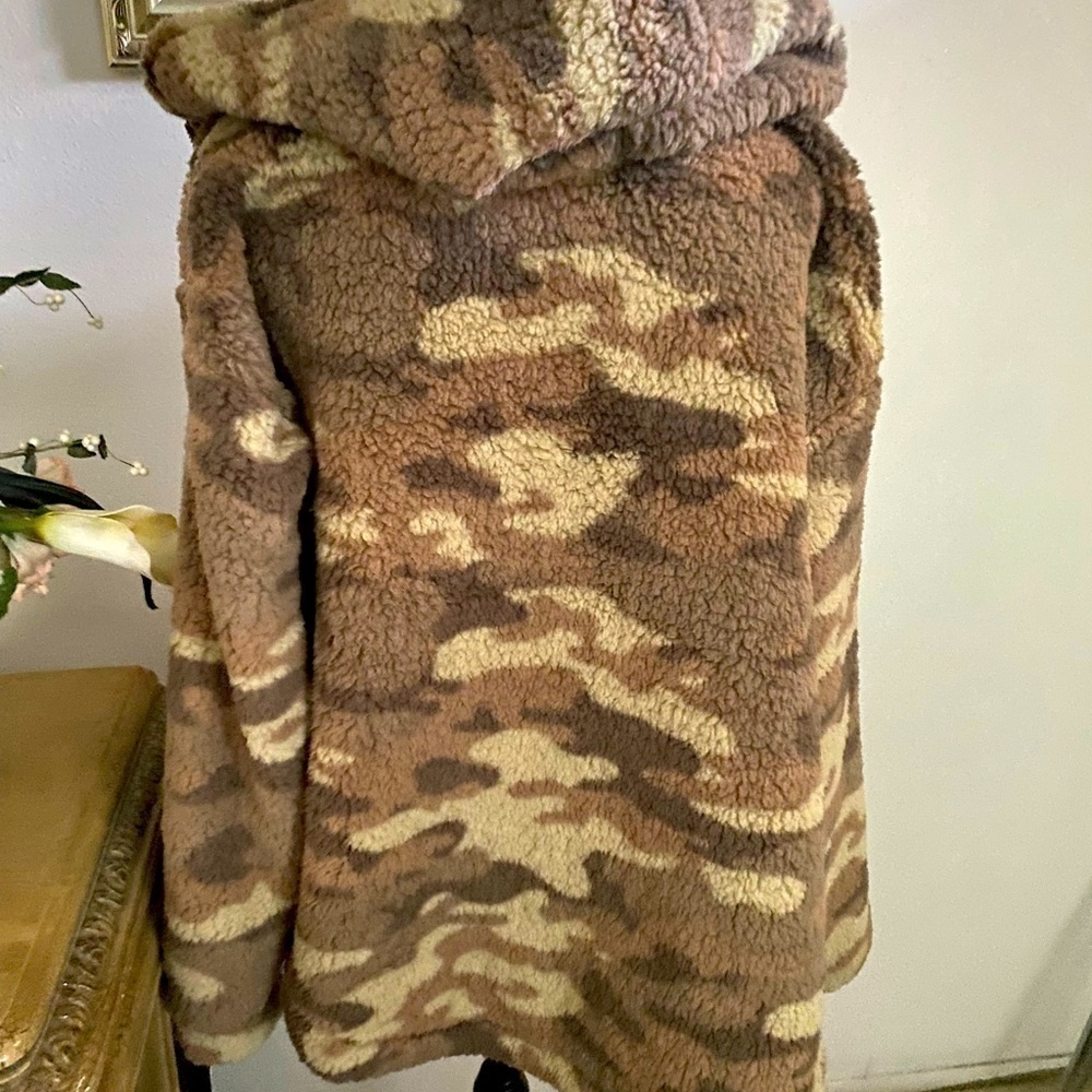 NEW So XXL Woman’s Teddy Bear Jacket - Picture 2 of 4